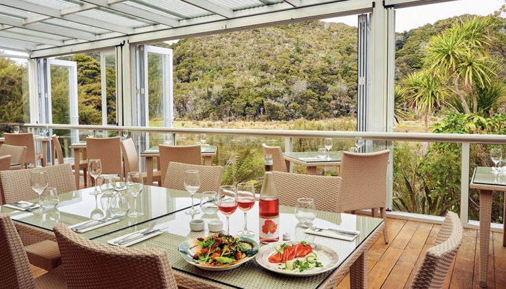 Awaroa Lodge dining