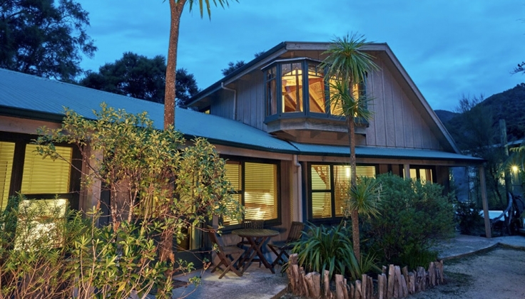 Awaroa Lodge exterior