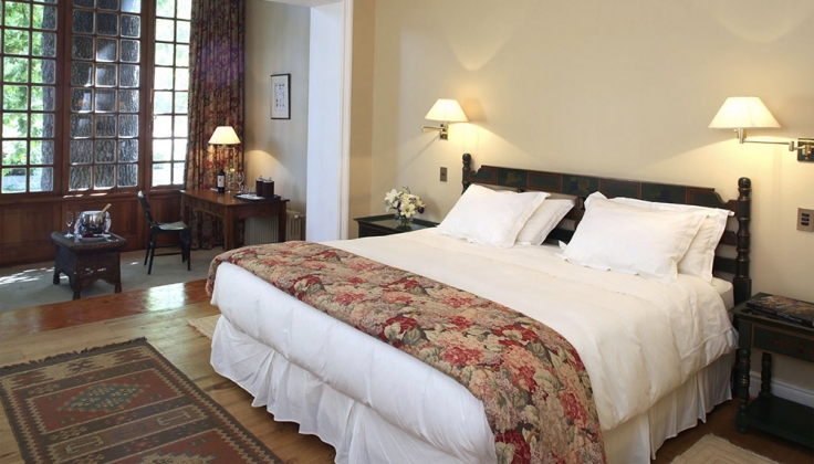 Casa Real Hotel bedroom