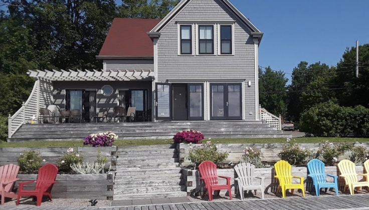 Dunlop Inn exterior