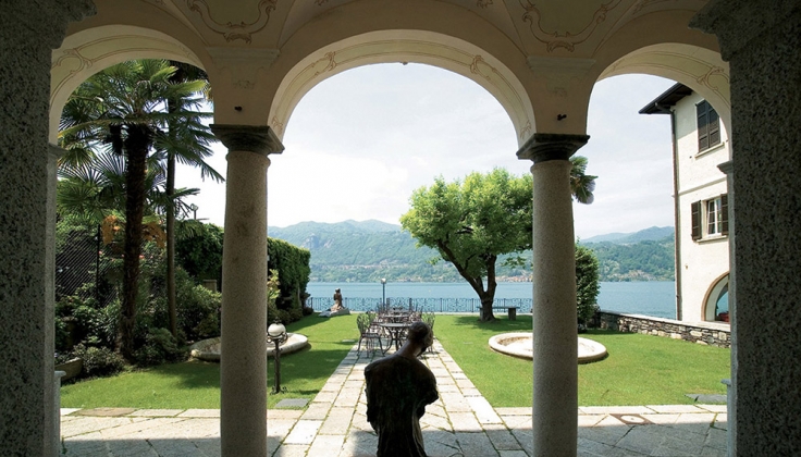hotel san rocco exterior looking onto lake