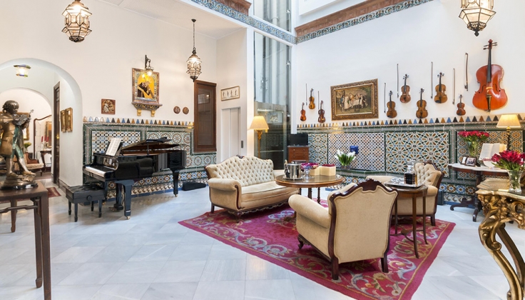 Hotel Amadeus Lobby