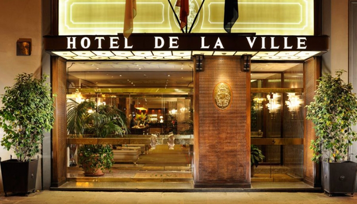 Hotel delaville exterior
