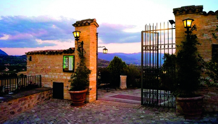 Hotel La Bastiglia exterior