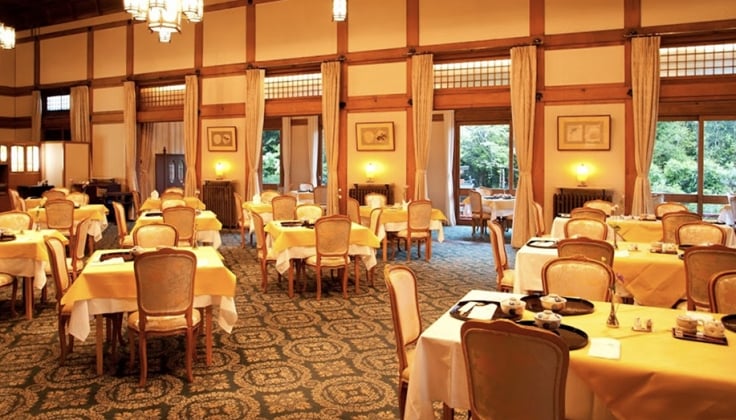 Nara Hotel dining area