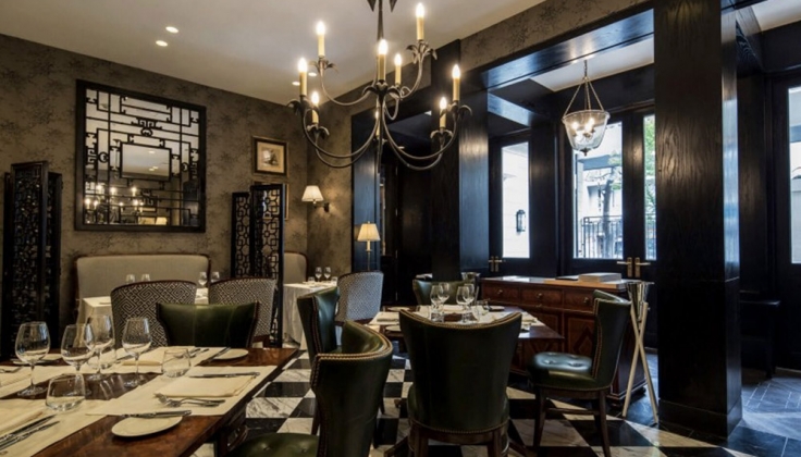 The Singular Hotel dining area
