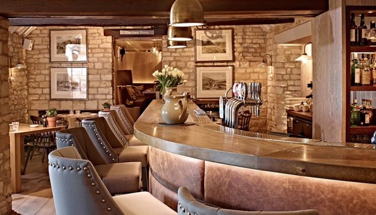 Dormy House Hotel bar