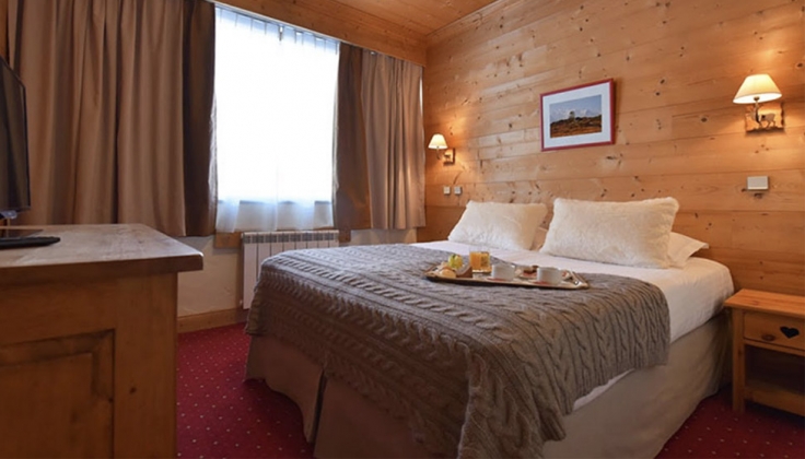 hotel la chemenaz room