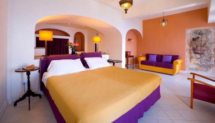 hotel minerva bedroom