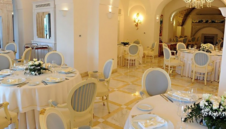 Hotel dining area