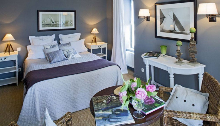hotel restaurant les ormes bedroom