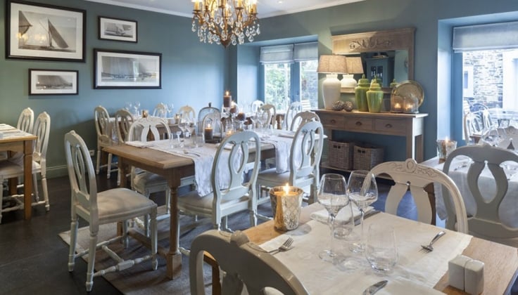 hotel restaurant les ormes dining
