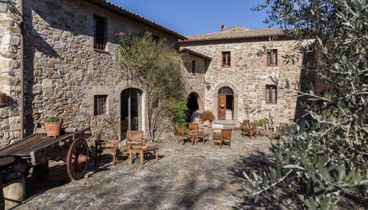 podere le corone exterior