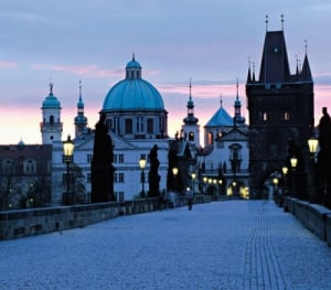 bridge in prague at night