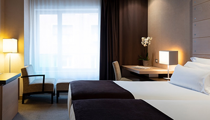 Guest room in Hotel Hesperia Bilbao