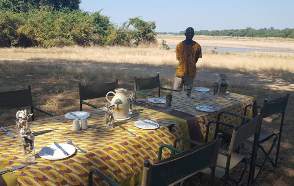 Zambia Safari: Exclusive Camps & Bush Walks