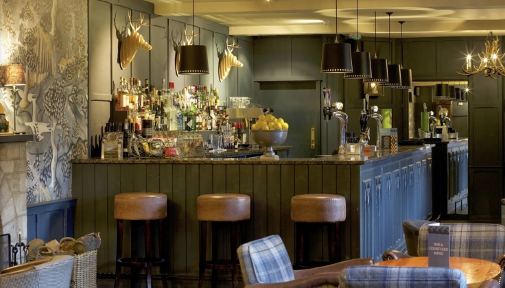 The_Swan_Hotel_Bibury_bar