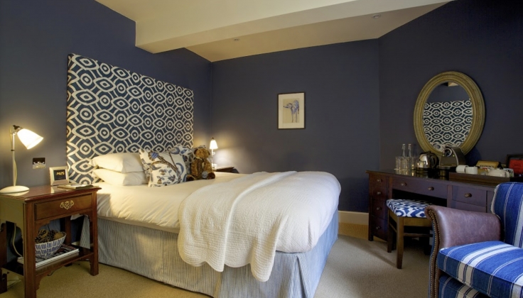 The_Swan_Hotel_Bibury_bedroom