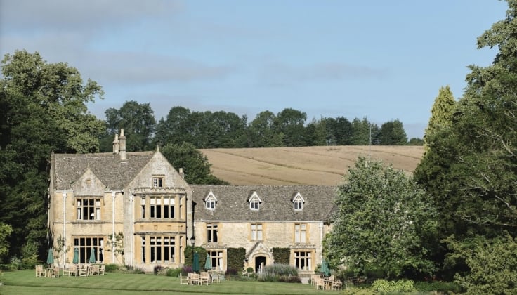 Lords-of-the-Manor_exterior