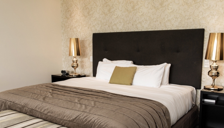 Select-Braemar-Lodge-Spa-bedroom.jpg, NZ-NZEALAND