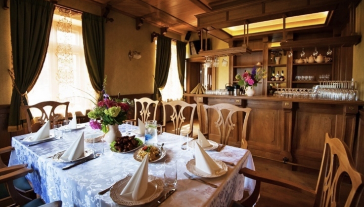 Mazmezotne Manor 1